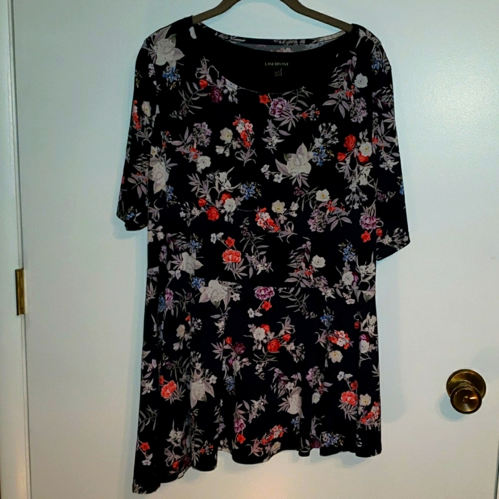 Lane Bryant asymmetrical hem tunic